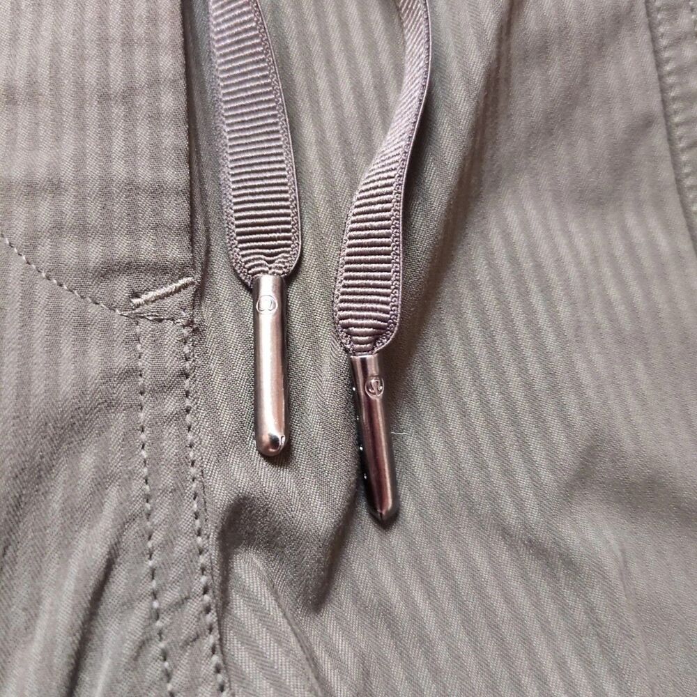 Lululemon Dance Studio Crop 25" Dark Olive Women's Size 8 - Picture 7 of 11